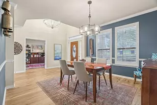 7124 Via Dono Dr, Austin, TX 78749 - Photo 5