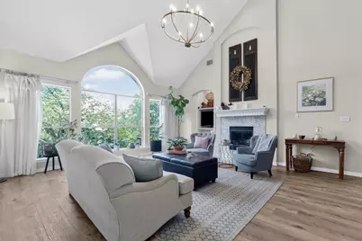 7124 Via Dono Drive, Austin, TX 78749 - Photo 11