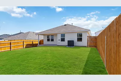 827 Arnold Loop, Uhland, TX 78640 - Photo 33