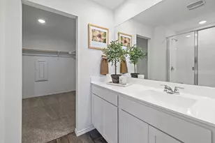 827 Arnold Loop, Uhland, TX 78640 - Photo 21