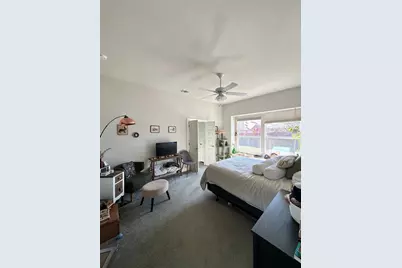 8021 Izetta Lane, Austin, TX 78744 - Photo 9