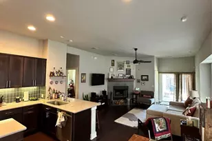 8021 Izetta Ln, Austin, TX 78744 - Photo 5