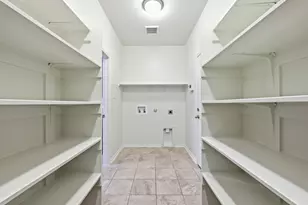 160 Phillips Dr, Kyle, TX 78640 - Photo 19