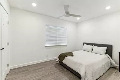 1200 E 52nd Street #209, Austin, TX 78723 - Photo 9