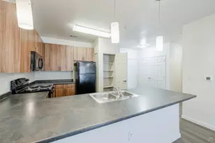 5605 Springdale Rd, Austin, TX 78723 - Photo 7