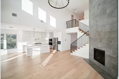 7409 Turnback Ledge Trail, Lago Vista, TX 78645 - Photo 21