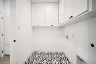 7409 Turnback Ledge Trail, Lago Vista, TX 78645 - Photo 31