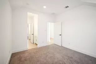 7409 Turnback Ledge Trail, Lago Vista, TX 78645 - Photo 37