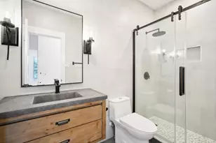 7409 Turnback Ledge Trail, Lago Vista, TX 78645 - Photo 35