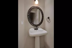 1821 W 37th St, Austin, TX 78731 - Photo 23