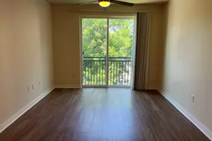 1900 Barton Springs Rd, Austin, TX 78704 - Photo 7