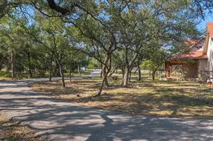 2471 Oak Run Dr, Wimberley, TX 78676 - Photo 7