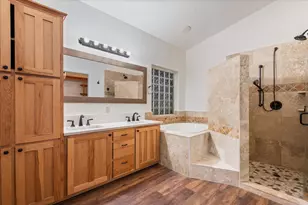 2471 Oak Run Dr, Wimberley, TX 78676 - Photo 25