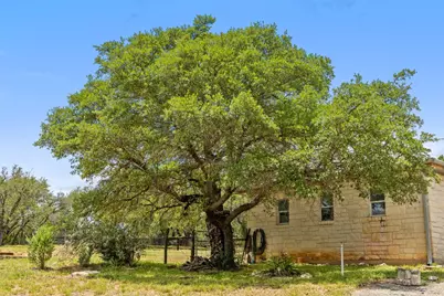 23809 Oscar Road, Spicewood, TX 78669 - Photo 13