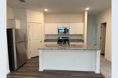 417 Wedemeyer Street, Taylor, TX 76574 - Photo 5