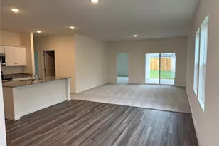 417 Wedemeyer St, Taylor, TX 76574 - Photo 3