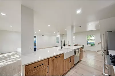 5105 Woodgreen Cove, Austin, TX 78745 - Photo 19