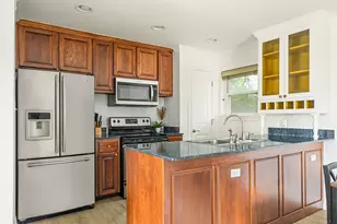 900 S Lamar Blvd, Austin, TX 78704 - Photo 7