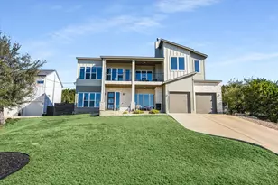 1005 Larkhall Dr, Briarcliff, TX 78669 - Photo 1