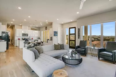 1005 Larkhall Drive, Briarcliff, TX 78669 - Photo 5