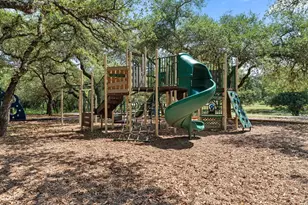 1005 Larkhall Dr, Spicewood, TX 78669 - Photo 35