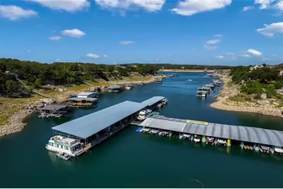 1005 Larkhall Drive, Briarcliff, TX 78669 - Photo 31