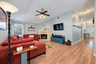 510 Maybrook Dr, Buda, TX 78610 - Photo 13