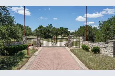 8322 Sharl Cove, Austin, TX 78737 - Photo 7