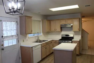 810 Minturn Lane, Austin, TX 78748 - Photo 15