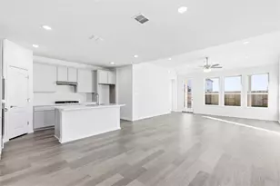 13804 Tucker Hedge Pass, Elgin, TX 78621 - Photo 5