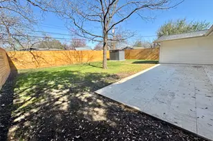 1304 Hillcrest Dr, Austin, TX 78723 - Photo 21