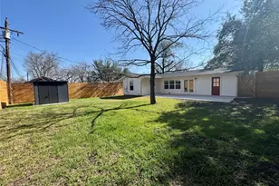 1304 Hillcrest Dr, Austin, TX 78723 - Photo 23