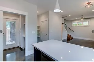 2821 Castro St, Austin, TX 78702 - Photo 25