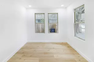 2404 Santa Rita St, Austin, TX 78702 - Photo 5