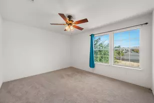 1189 Shadow Creek Blvd, Buda, TX 78610 - Photo 17