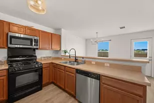 1189 Shadow Creek Blvd, Buda, TX 78610 - Photo 11