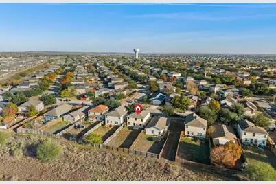 1189 Shadow Creek Boulevard, Buda, TX 78610 - Photo 25