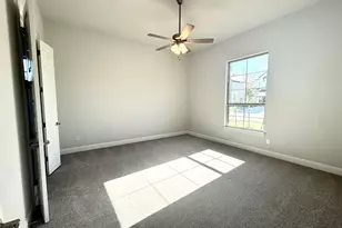 305 Brandywine Rd, Hutto, TX 78634 - Photo 5