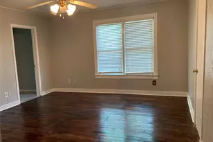 416 Shaw St, Taylor, TX 76574 - Photo 17