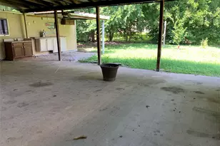 416 Shaw St, Taylor, TX 76574 - Photo 21