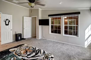 1024 Sand Hills Rd, Red Rock, TX 78662 - Photo 19