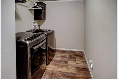 1024 Sand Hills Road, Red Rock, TX 78662 - Photo 31