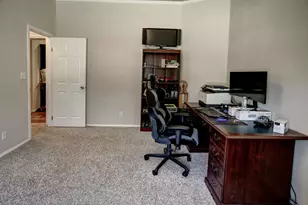 1024 Sand Hills Rd, Red Rock, TX 78662 - Photo 27