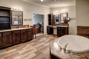 1024 Sand Hills Rd, Red Rock, TX 78662 - Photo 21