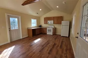 1024 Sand Hills Rd, Red Rock, TX 78662 - Photo 37