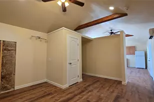 1024 Sand Hills Rd, Red Rock, TX 78662 - Photo 35