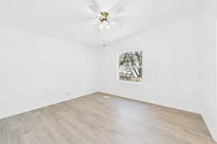4509 Magin Meadow Dr, Austin, TX 78744 - Photo 7