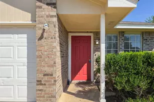 300 Tamara Dr, Georgetown, TX 78628 - Photo 3