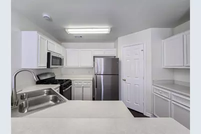 300 Tamara Drive #B, Georgetown, TX 78628 - Photo 9