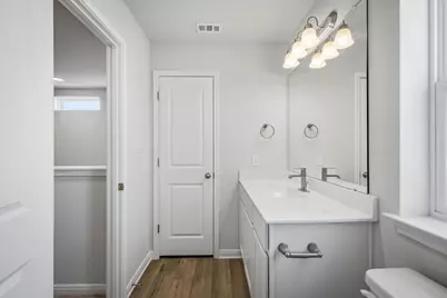 2136 Hofstaat Street, New Braunfels, TX 78130 - Photo 13